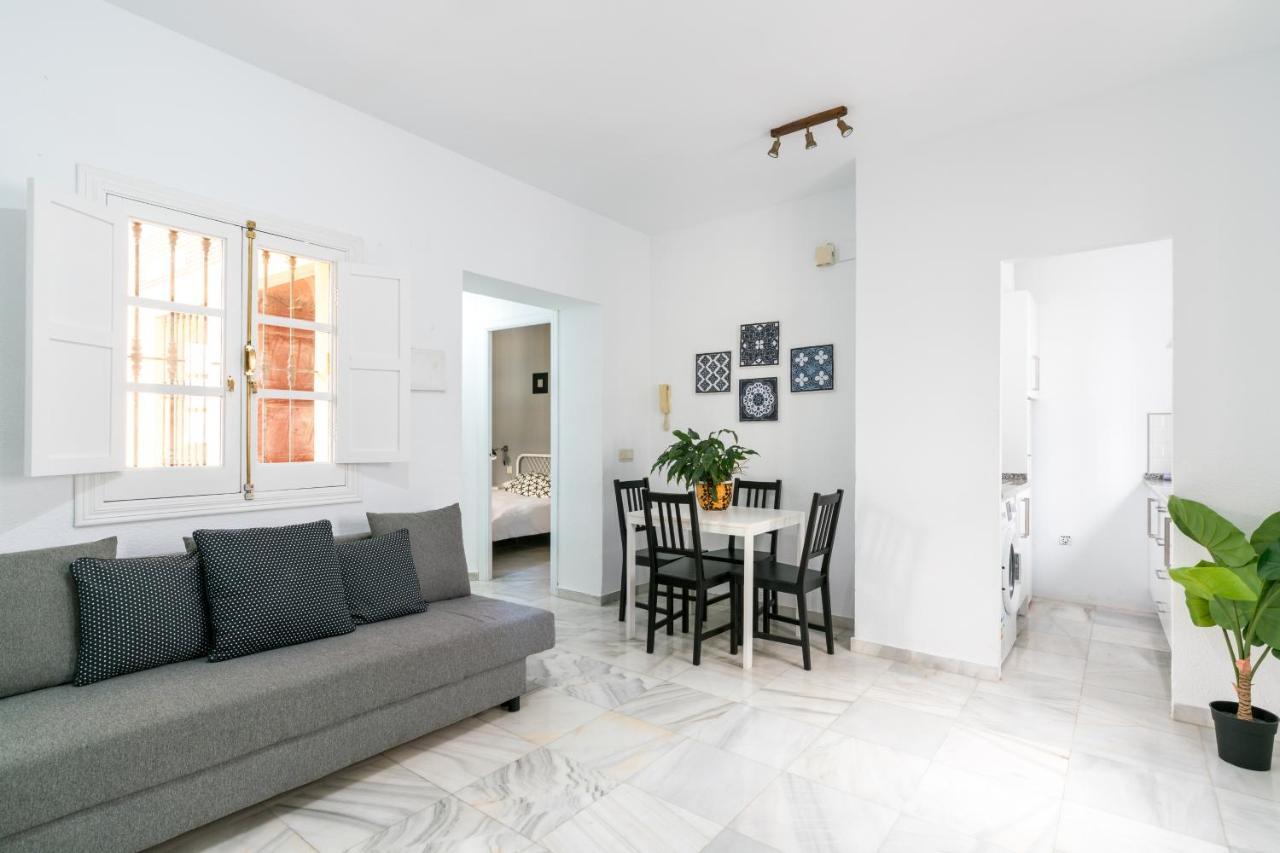 Svl - Sunny And Bright Apartment At Historical Center Севілья Екстер'єр фото