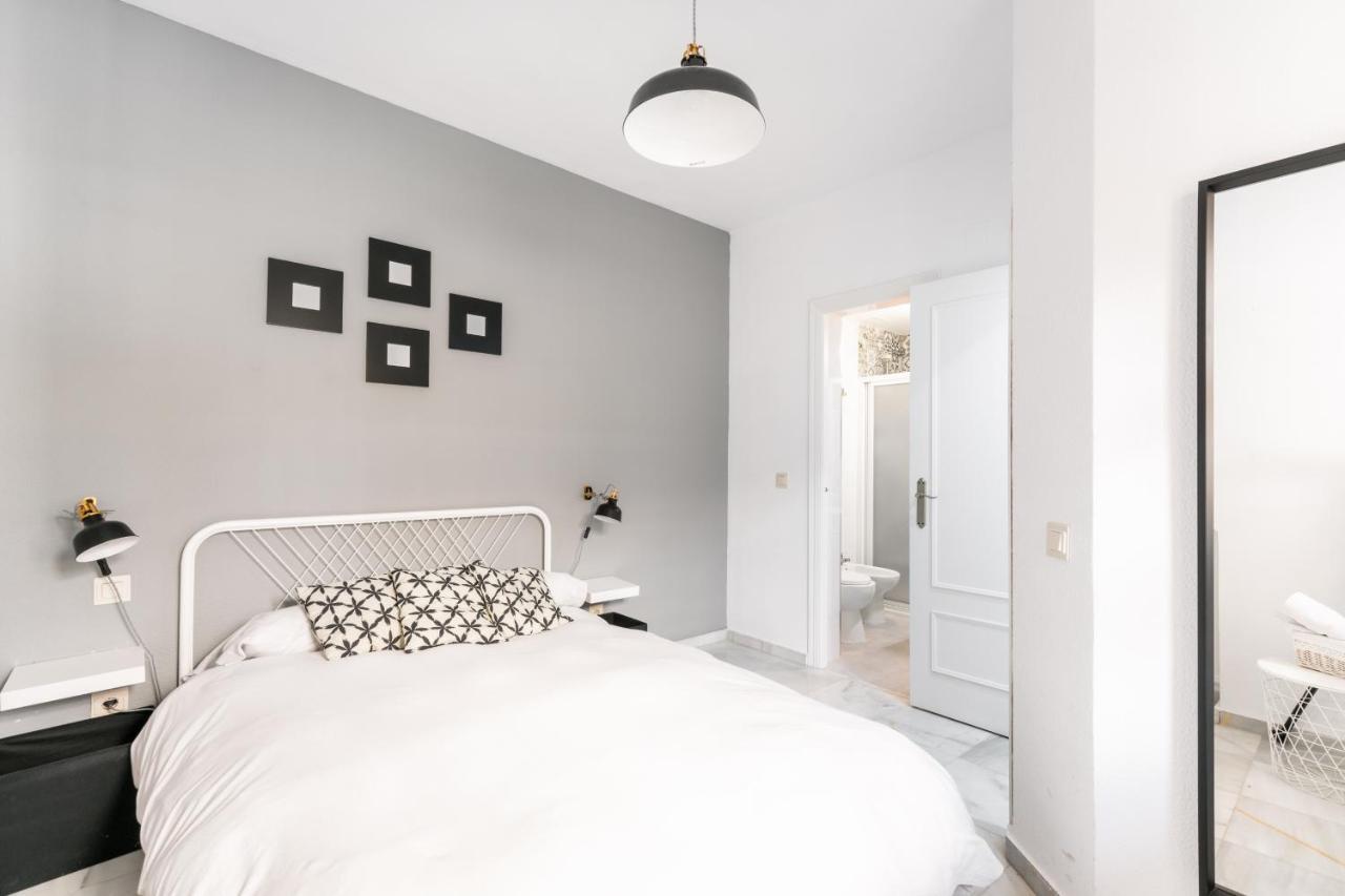 Svl - Sunny And Bright Apartment At Historical Center Севілья Екстер'єр фото
