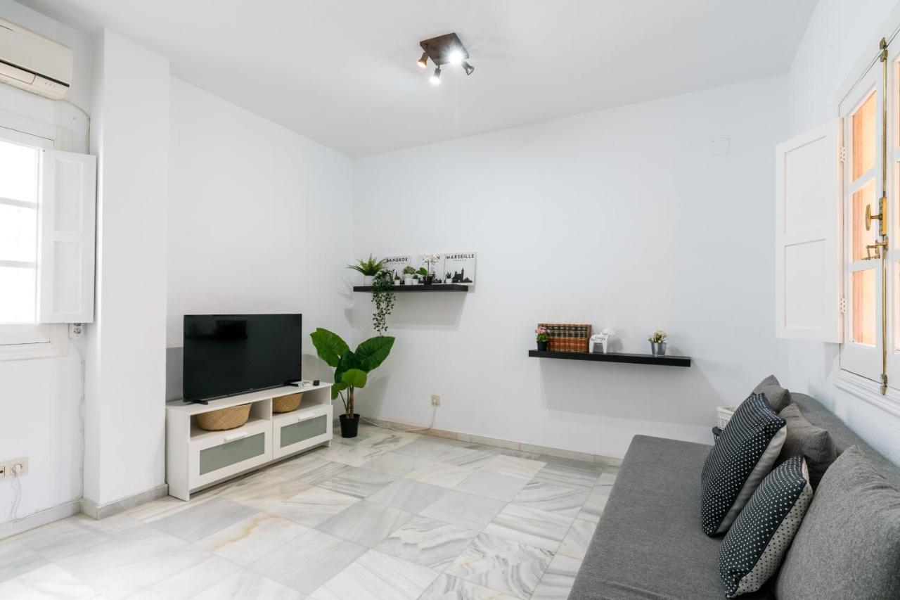 Svl - Sunny And Bright Apartment At Historical Center Севілья Екстер'єр фото