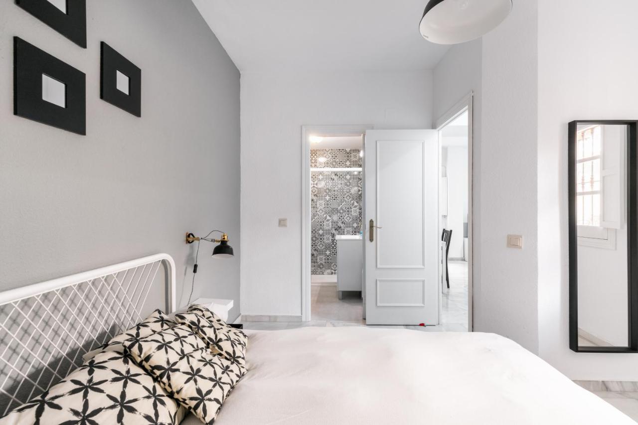Svl - Sunny And Bright Apartment At Historical Center Севілья Екстер'єр фото